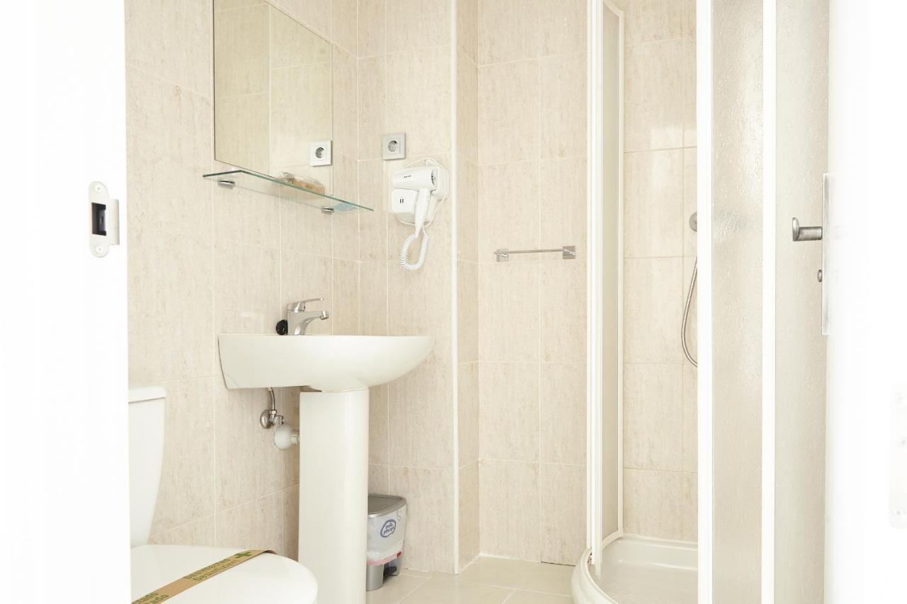 Hostal Fontanan La Pola de Gordon المظهر الخارجي الصورة